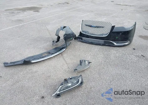 2015 Chrysler 300C from USA, damaged, VIN 2C3CCAEG0FH779909